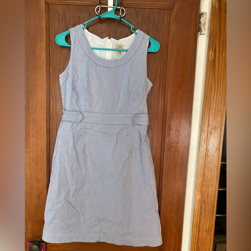 Blue and White Striped Dress with Tab Accents 💙🤍💙🤍